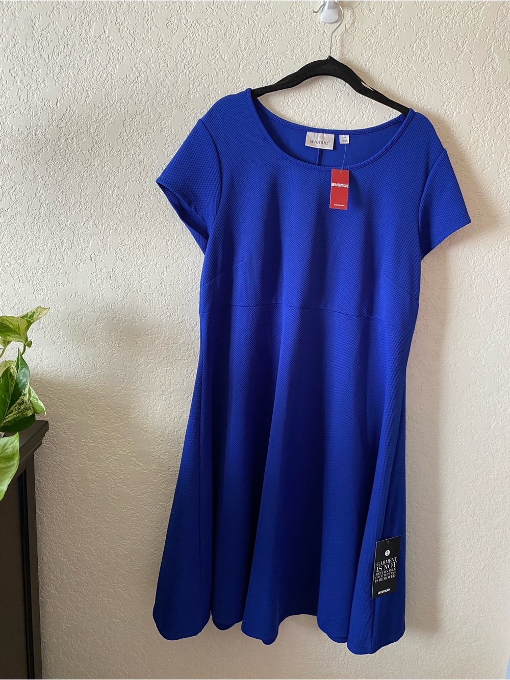 Avenue Cobalt Blue Scoop-Neck Midi Dress Size 18 - Picture 2 of 5